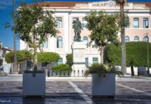 Una statua dedicata alle Mamme in Piazza Monumento a Termoli