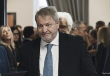 Richiesta rinvio a giudizio per Roberti, avvocati difensori: “nessuna notifica ufficiale” Francesco Roberti