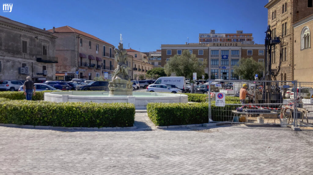 Termoli, 31 luglio 2025 - Sondaggi geotecnici  in piazza Sant'Antonio