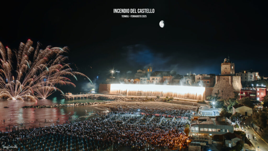 Ferragosto 2025: incendio del Castello di Termoli
