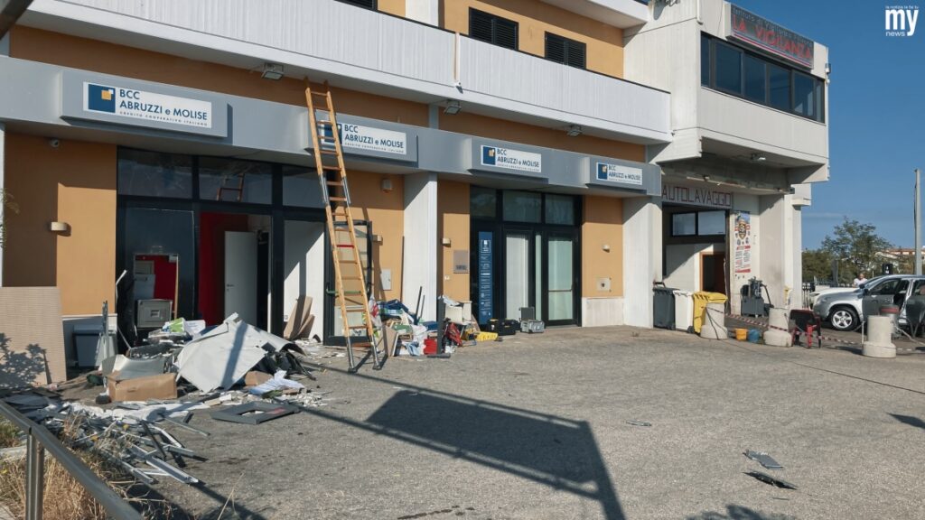 Assalto al bancomat della BCC in via Corsica a Termoli