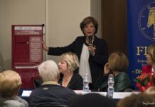 Termoli inaugura la Buca Rossa: un gesto concreto contro la violenza di genere