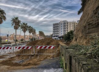 Termoli: cede un costone di arenaria sul lungomare nord