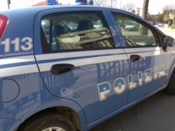 poliziaauto1
