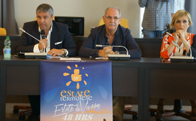 Cartellonne Estate da Vivere: ... ancora 48ore Cartellonne Estate da Vivere: ... ancora 48ore
